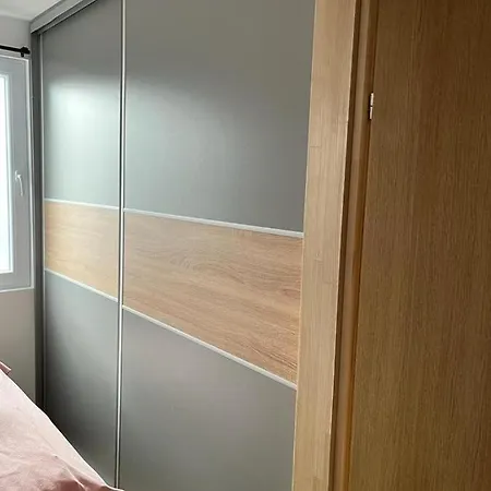 ヴィラ Xenos Loft Karakter ズラティボール