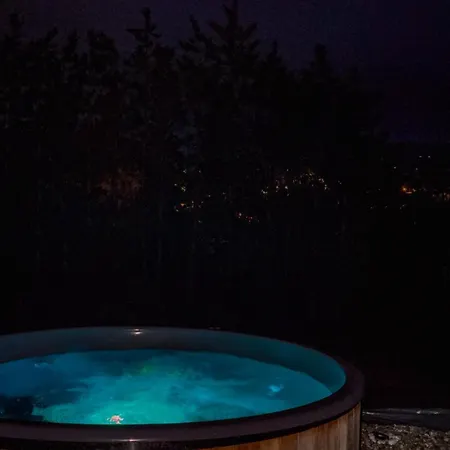 Xenos Loft Karakter ヴィラ